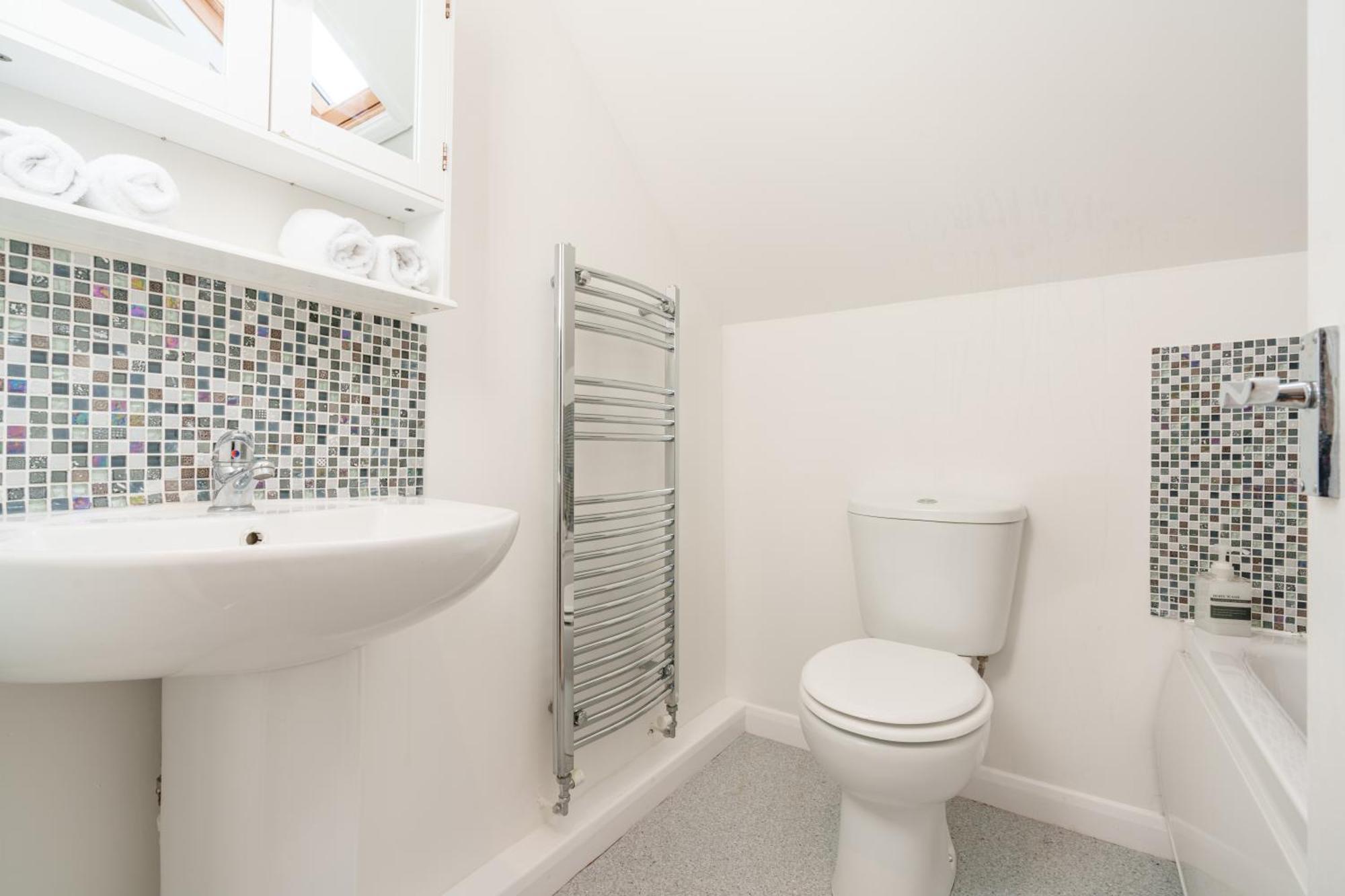 Offa'S Lodge Family Home Quiet Area With Sea Views Prestatyn Buitenkant foto
